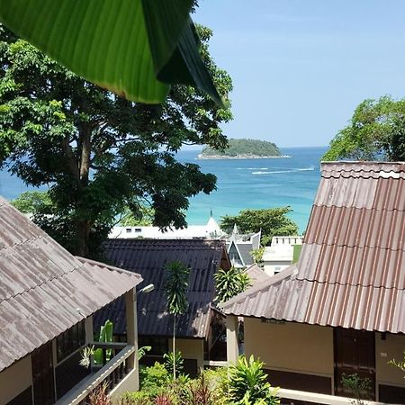 Kata Beachwalk Hotel And Bungalows Ngoại thất bức ảnh