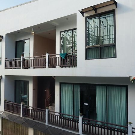 Kata Beachwalk Hotel And Bungalows Phòng bức ảnh