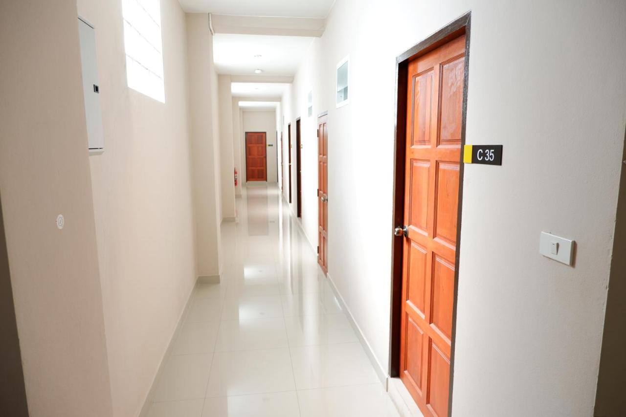 Kata Beachwalk Hotel And Bungalows Ngoại thất bức ảnh