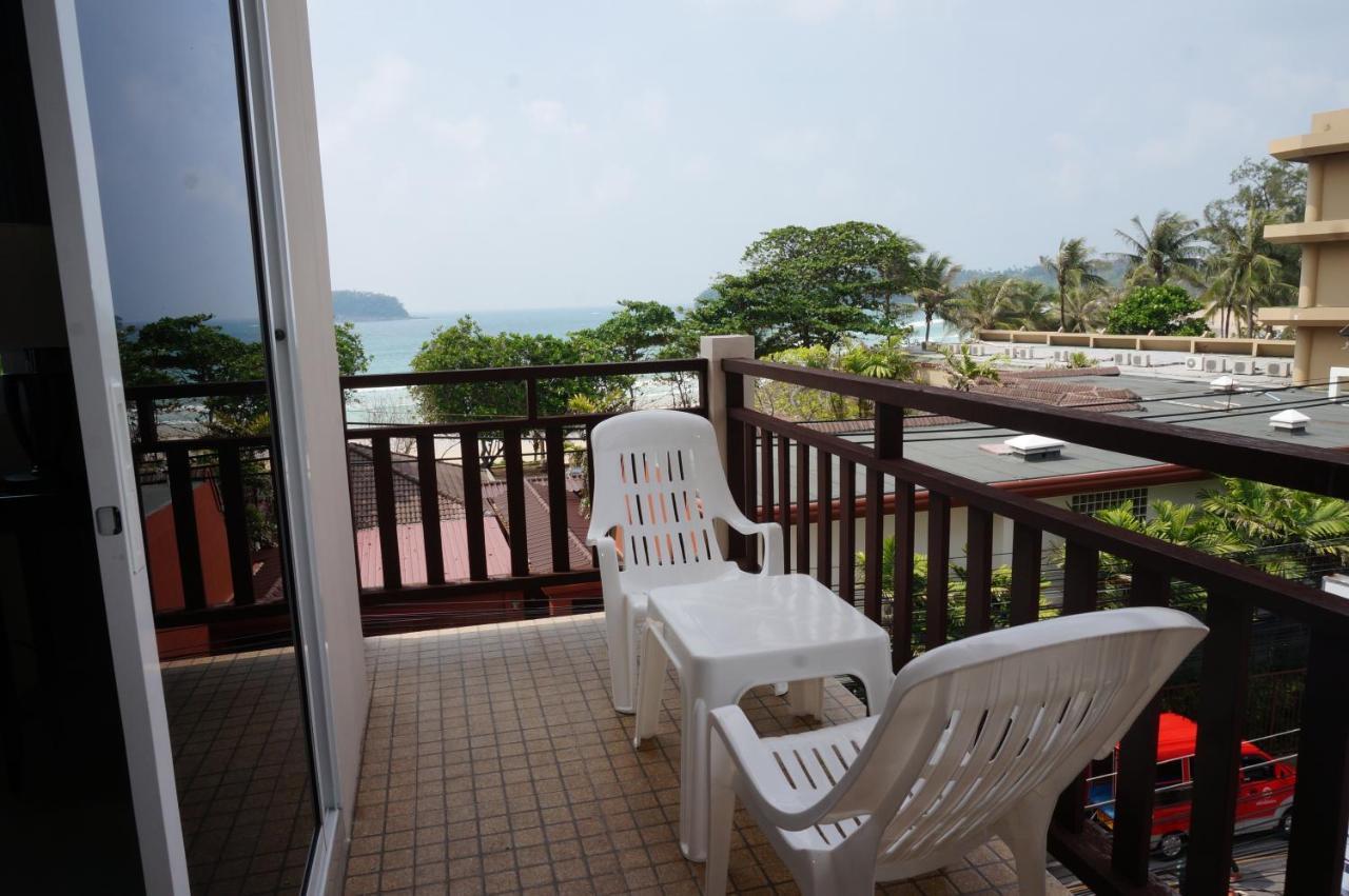 Kata Beachwalk Hotel And Bungalows Ngoại thất bức ảnh